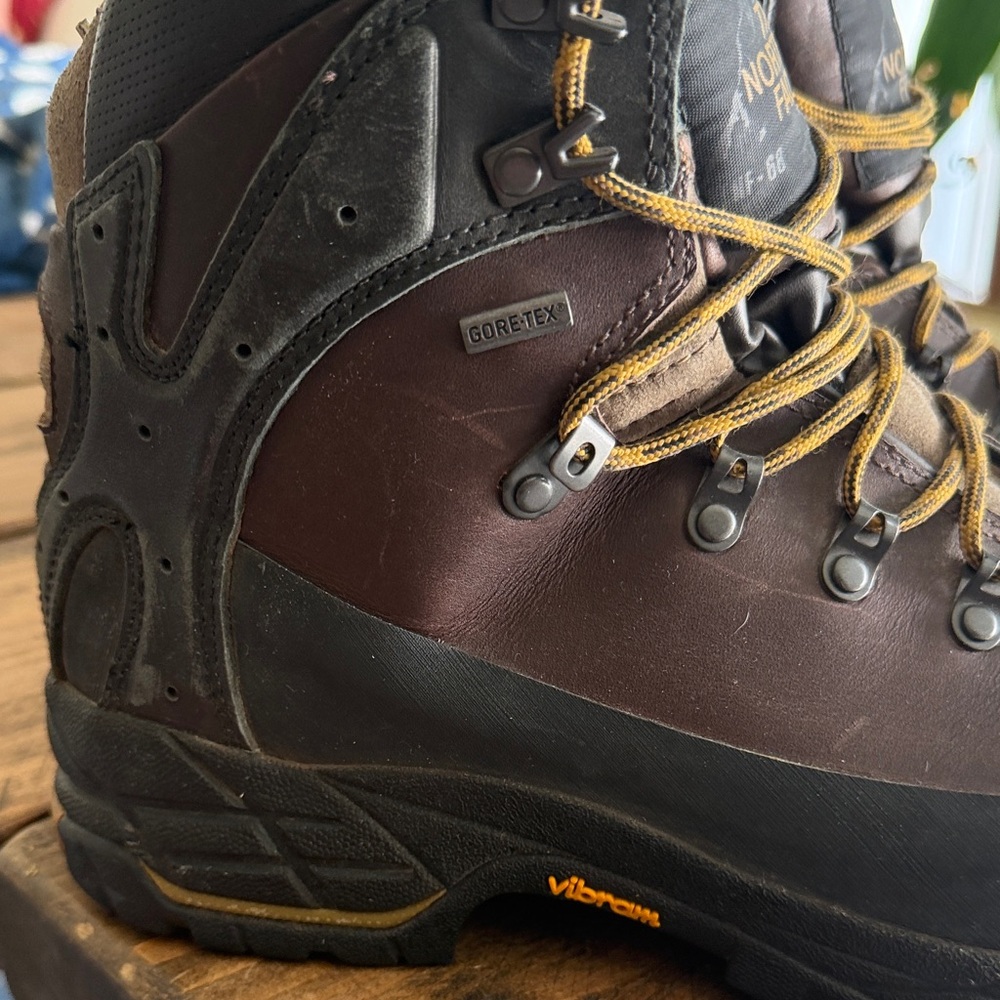 The North Face Brown Leather Hiking Boots – GORE-TEX – Good Condition - Picture 4 of 12